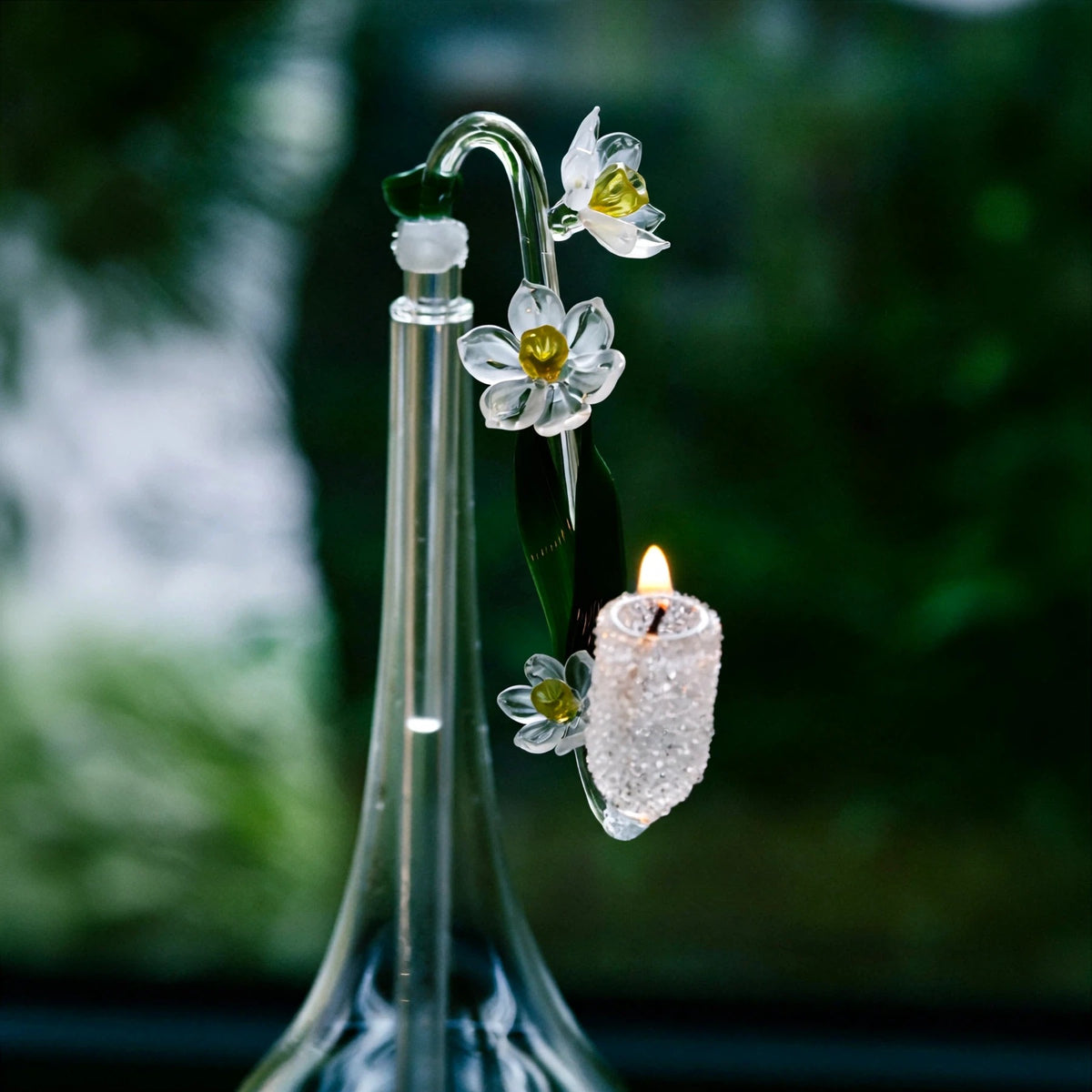 Narcissus Blossom: Heritage Liuli Candle Lamp | Hand-Cast Lost-Wax Crystal