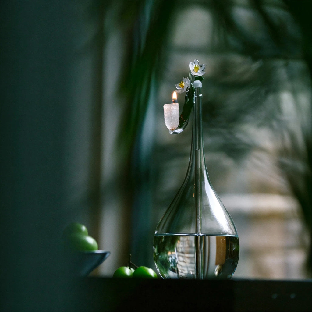 Narcissus Blossom: Heritage Liuli Candle Lamp | Hand-Cast Lost-Wax Crystal